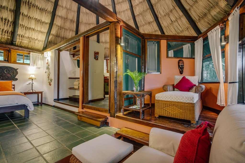 The Lodge At Chaacreek San Ignacio Habitación foto